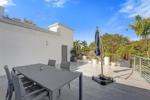 2502 NE 6th Ave, Wilton Manors, FL 33305 - Photo 50