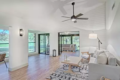 24 Ironwood Way N, Palm Beach Gardens, FL 33418 - Photo 2