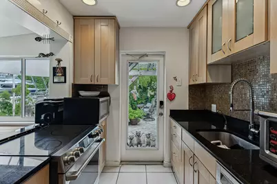 1333 Citrus Isle, Fort Lauderdale, FL 33315 - Photo 16