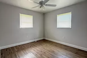 407 Willows Ave, Port Saint Lucie, FL 34952 - Photo 6