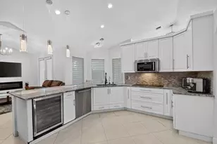 2676 Yarmouth Dr, Wellington, FL 33414 - Photo 2