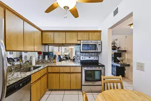 150 Lake Nancy Ln, West Palm Beach, FL 33411 - Photo 6