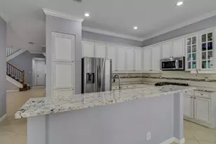 221 Isle Verde Way, Palm Beach Gardens, FL 33418 - Photo 10