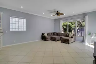221 Isle Verde Way, Palm Beach Gardens, FL 33418 - Photo 16