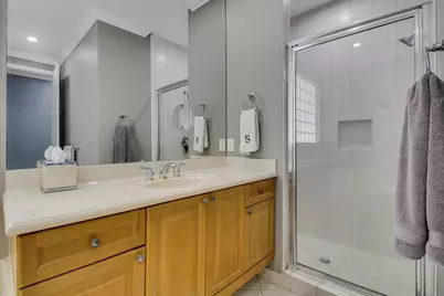 221 Isle Verde Way, Palm Beach Gardens, FL 33418 - Photo 26