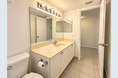 711 N Pine Island Road #204, Plantation, FL 33324 - Photo 6