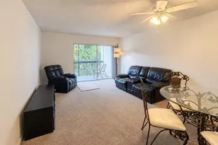 711 N Pine Island Rd, Plantation, FL 33324 - Photo 1