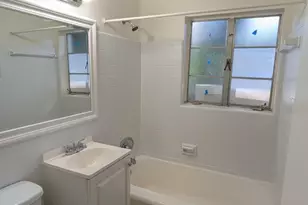 402 49th St, West Palm Beach, FL 33407 - Photo 4