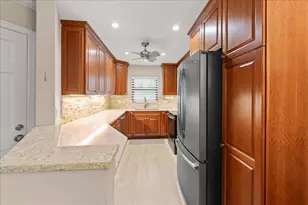 755 Saturn St, Jupiter, FL 33477 - Photo 6