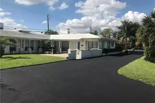 2742 NE 32nd St, Fort Lauderdale, FL 33306 - Photo 2
