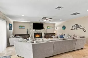 1 Wycliff Rd, Palm Beach Gardens, FL 33418 - Photo 26