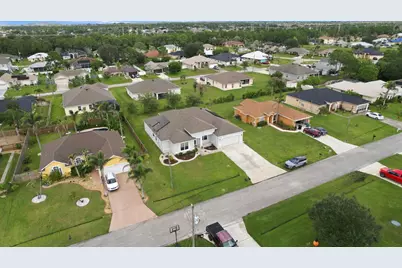 5681 NW Croton Avenue, Port Saint Lucie, FL 34986 - Photo 38