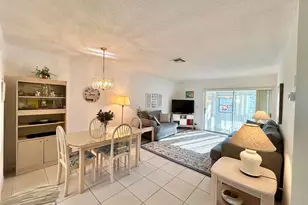 2653 Dudley Dr W, West Palm Beach, FL 33415 - Photo 6