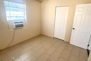 512 19th St, West Palm Beach, FL 33407 - Photo 8
