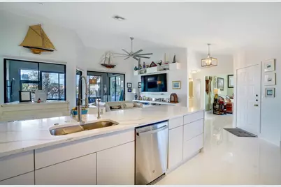 7235 Sweetbay Court, Boynton Beach, FL 33472 - Photo 14