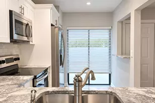 242 Wood Dale Dr, Wellington, FL 33414 - Photo 2