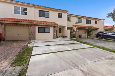 3844 Atlanta Street, Hollywood, FL 33021 - Photo 2
