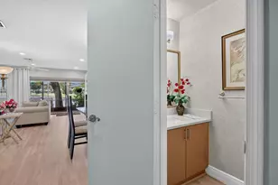 1991 Discovery Cir E, Deerfield Beach, FL 33442 - Photo 12