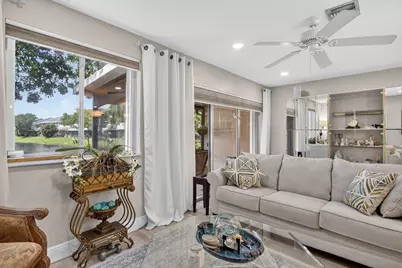 1991 Discovery Circle E, Deerfield Beach, FL 33442 - Photo 20