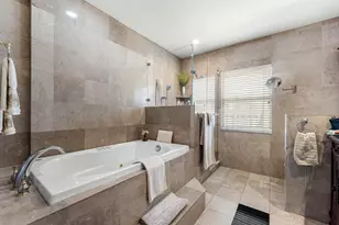 800 NE 6th St, Fort Lauderdale, FL 33304 - Photo 18