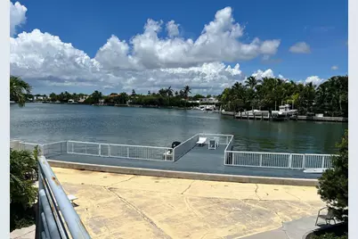 4720 Pine Tree Drive #11, Miami Beach, FL 33140 - Photo 24