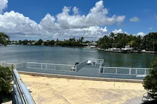 4720 Pine Tree Dr, Miami Beach, FL 33140 - Photo 24