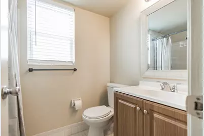 2202 SE 3rd Street #2, Boynton Beach, FL 33435 - Photo 12