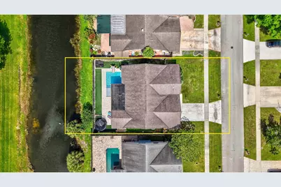 22977 SW 56th Avenue, Boca Raton, FL 33433 - Photo 2
