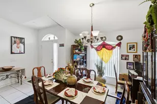 1512 N 42nd St, Fort Pierce, FL 34947 - Photo 4