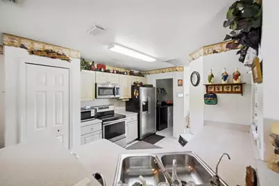 1512 N 42nd Street, Fort Pierce, FL 34947 - Photo 6