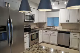 5201 NE 14th Terrace, Fort Lauderdale, FL 33334 - Photo 4