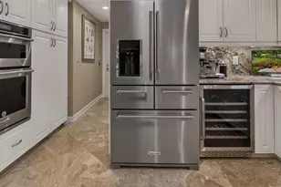 3745 Oaks Clubhouse Dr, Pompano Beach, FL 33069 - Photo 28