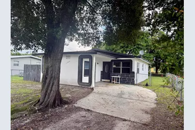 6602 Miramar Avenue, Fort Pierce, FL 34951 - Photo 2