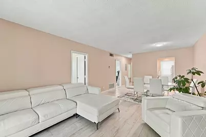 1117 Lake Terrace #112, Boynton Beach, FL 33426 - Photo 4