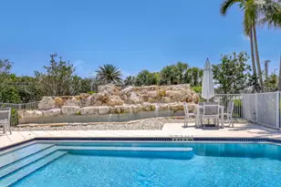 107 Royal Palm Cir, Tequesta, FL 33469 - Photo 26