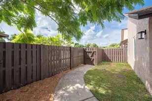 2815 SW 2nd St, Delray Beach, FL 33445 - Photo 2