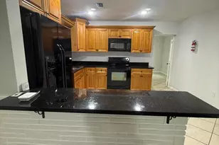 817 S B St, Lake Worth Beach, FL 33460 - Photo 6