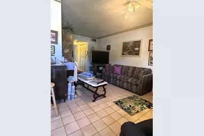 2878 Donnelly Drive #103, Lake Worth, FL 33462 - Photo 2