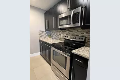 10092 Twin Lakes Drive #38-H, Coral Springs, FL 33071 - Photo 1