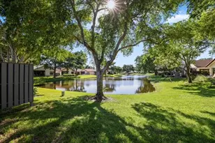 4847 Boxwood Cir, Boynton Beach, FL 33436 - Photo 16