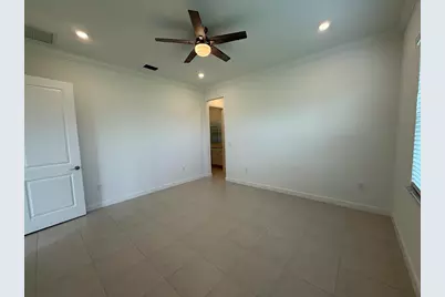 1217 SE Crosswood Way, Port Saint Lucie, FL 34984 - Photo 18