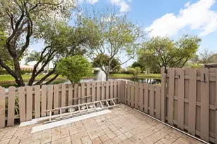 217 Old English Dr, Jupiter, FL 33458 - Photo 4