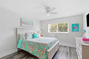20 Colonial Club Dr, Boynton Beach, FL 33435 - Photo 24