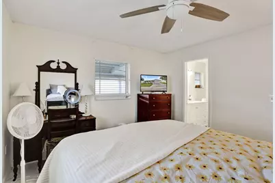 2012 SW 18th Drive, Boynton Beach, FL 33426 - Photo 18
