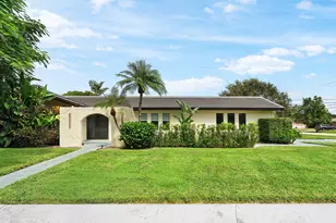 2013 Ardley Rd, North Palm Beach, FL 33408 - Photo 1