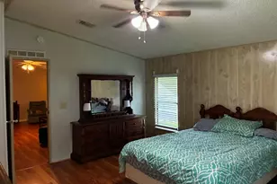 721 Oleander Cir, Micco, FL 32976 - Photo 8
