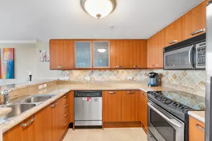 2011 N Ocean Blvd, Fort Lauderdale, FL 33305 - Photo 8