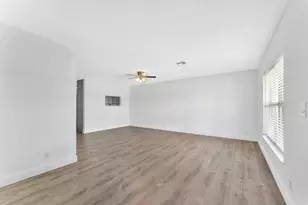 5855 Timber Valley Dr, Lake Worth, FL 33463 - Photo 2