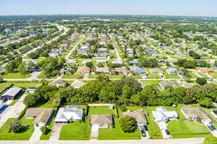 1402 SW Broadview St, Port Saint Lucie, FL 34983 - Photo 36