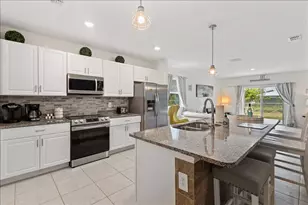2202 SE Trillo St, Port Saint Lucie, FL 34952 - Photo 6